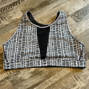 VS Sport Sports Bra - Patterned Black & White Sports Bra